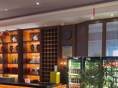 -八府香鸭·啫啫煲(华山路店)