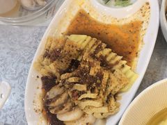 -汗腾格里·风味餐厅(新疆驻京办店)