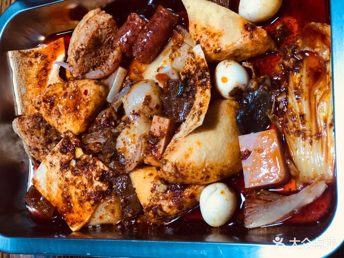 谢彬肥肠鸡美味串图片