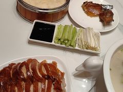 -梅利汴京烤鸭•开封豫菜地标店(东司门店)