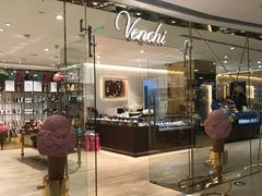 门面-VENCHI 闻绮(北京国贸商城店)