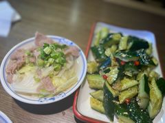 -肖四女乐山跷脚牛肉(南汇大学城生活广场店)
