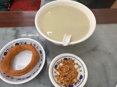 -海碗居老北京炸酱面(增光路店)
