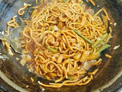 铁锅排骨鸡块焖面-日新铁锅焖面(坝上店)