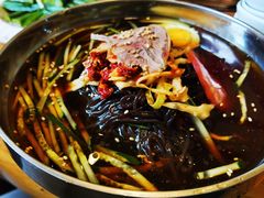 -百年石锅饭·朝鲜族传统民餐