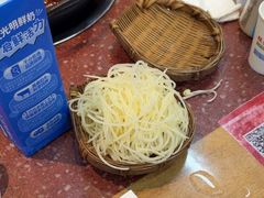 -赵美丽·重庆社区火锅·直营店(火车东站·中豪国际店)