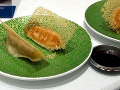 -品海楼·大连海胆锅贴馆(东港店)