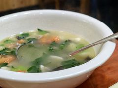 -芦茨金富饭庄·25年老字号·专做稻草鸡