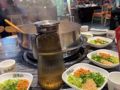 -老船舫·现做活鲜鱼馆(东郊记忆店)
