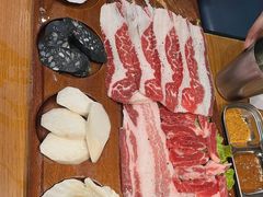 -黑豚黨韩国烤肉料理(悦然时光店)