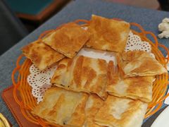 榴莲飞饼-钱塘秋荷(开鲁路店)