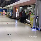 选择很多。价格很合适了。饮料。酸奶