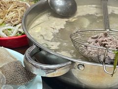 -乡土黄·鲜牛肉火锅·小龙虾(兴业街店)