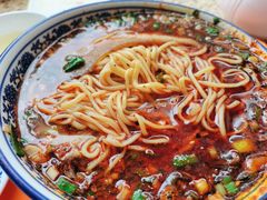 -吾穆勒蓬灰牛肉面·清真(北滨河中路店)