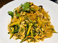 东北拉皮盆菜-95号酱骨·一块豆腐(展春园西路店)