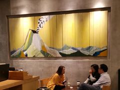 大堂-星巴克(港汇1号办公楼店)