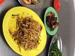 -黄亚华小食店(Jalan Alor)