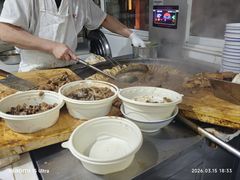 -陈记卤煮小肠