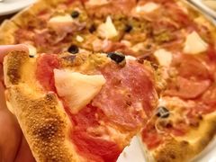 -城市大道红炉披萨烘焙坊