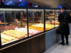 面包甜点陈列柜-LELECHA乐乐茶(上海五角场万达广场店)