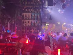 -胡桃里乐队酒馆