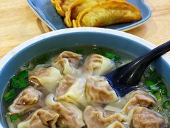 -老新隆牛肉锅贴(新街口店)