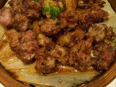 -八府香鸭·啫啫煲(华山路店)