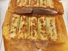 -品海楼·大连海胆锅贴馆(东港店)