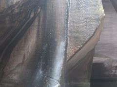 -伍山石窟