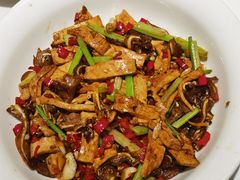 -靓虾二哥长沙地标小龙虾(五一广场店)