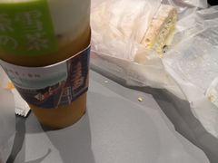 -奈雪的茶(亨特国际广场店)