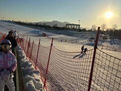 -华彬猛犸滑雪场