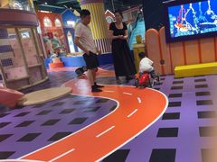 -三亚湾海居铂尔曼度假酒店