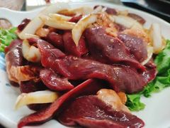 -七甲山烤肉(长白山奇石山珍根艺一条街店)