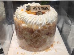 -皇冠幸福里动物奶油生日蛋糕(万达店)