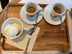 -LAVAZZA拉瓦萨咖啡(中航城君尚购物中心店)