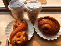 -VERIE BAKEHOUSE