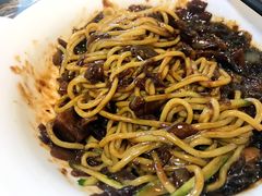 -桃园中华料理炸酱面(燕儿岛路店)