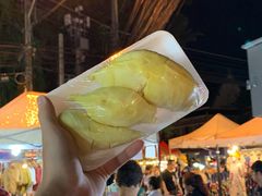 -周日夜市