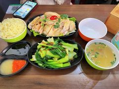 -绿柠食堂(北外滩店)