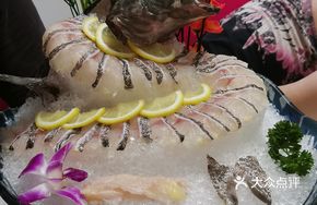 Deep-Sea Grouper Seafood Platter Artistic Presentation