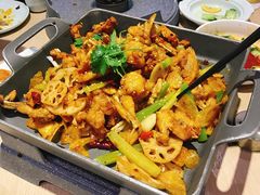-精悦蓉(松江万达广场店)