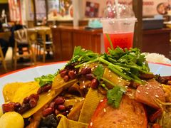 -大食代美食广场(上海中心店)