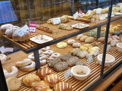 -焙丽拾光(麦凯乐直营店)