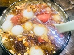 -红九格老火锅(三峡广场店)