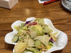 -东来菜馆•手抓海鲜家常菜•海鲜锅贴(鸽子窝店)