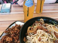 三鲜打卤面-大姨捞面(新安花园店)