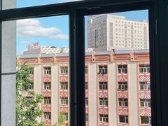 -贝尔大酒店(海拉尔伊仕丹购物广场店)