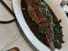 -梅利汴京烤鸭•开封豫菜地标店(东大街店)