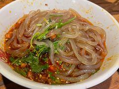 -万记麻辣烫国展总店